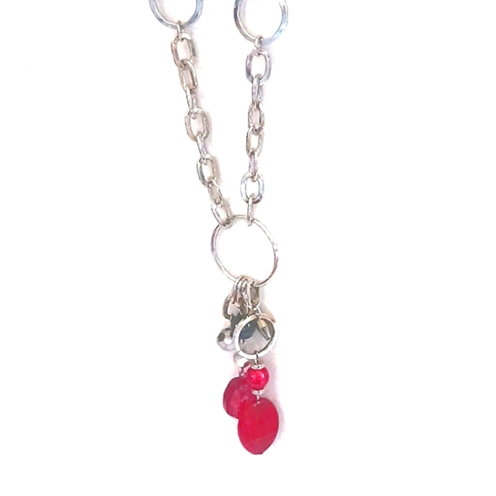 NWT PAPARAZZI SILVER/RED NECKLACE AND EARRING SET